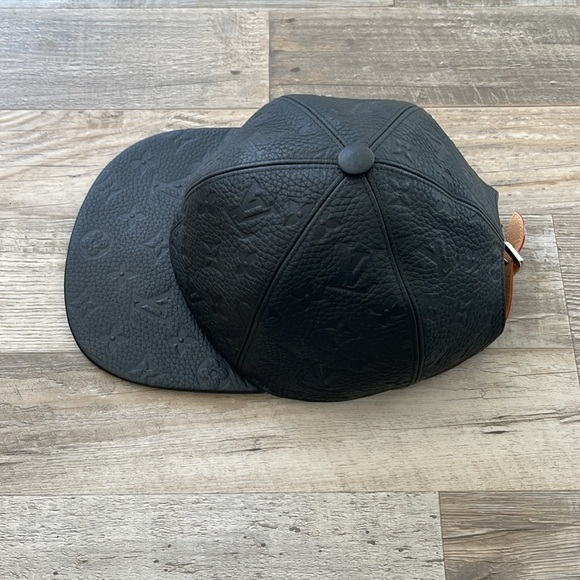 Louis Vuitton monogram black leather hat - Picture 5 of 8